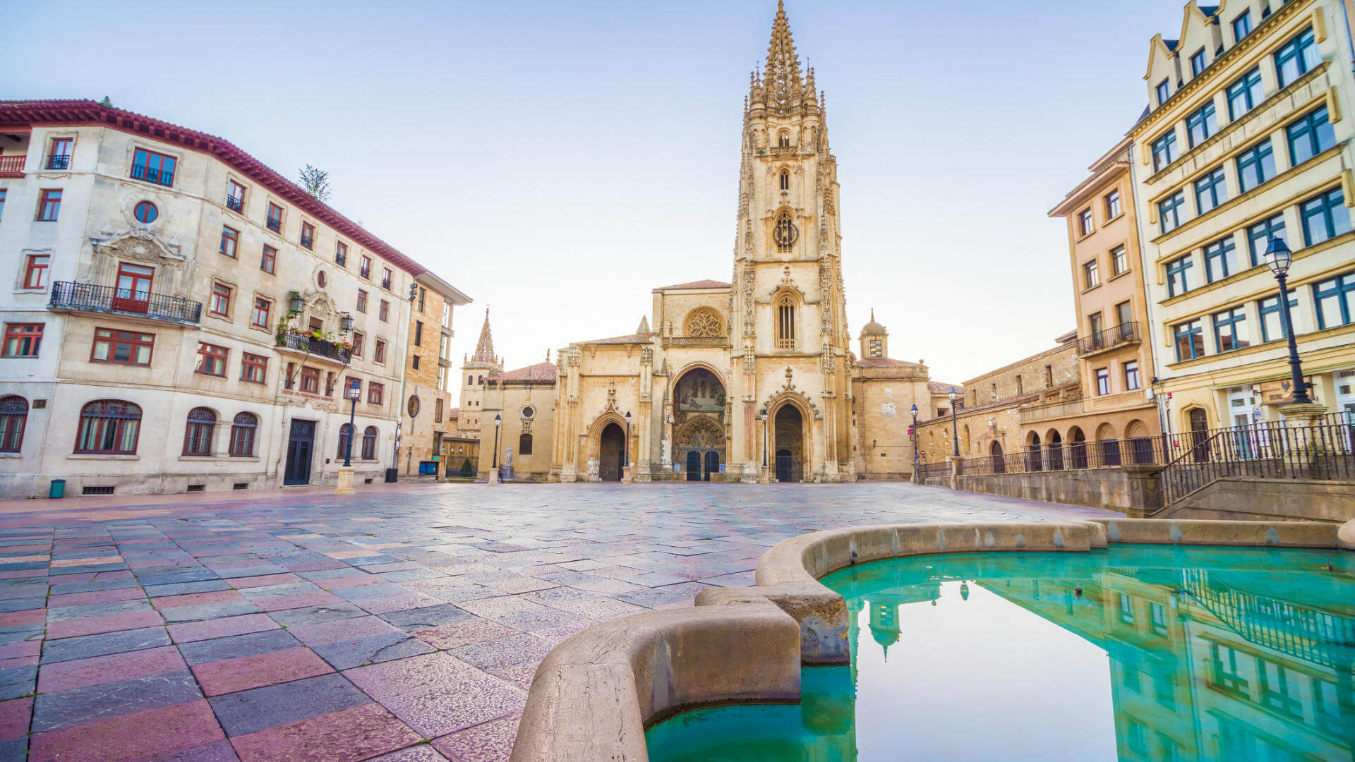 EN EL CORAZÓN DE OVIEDO